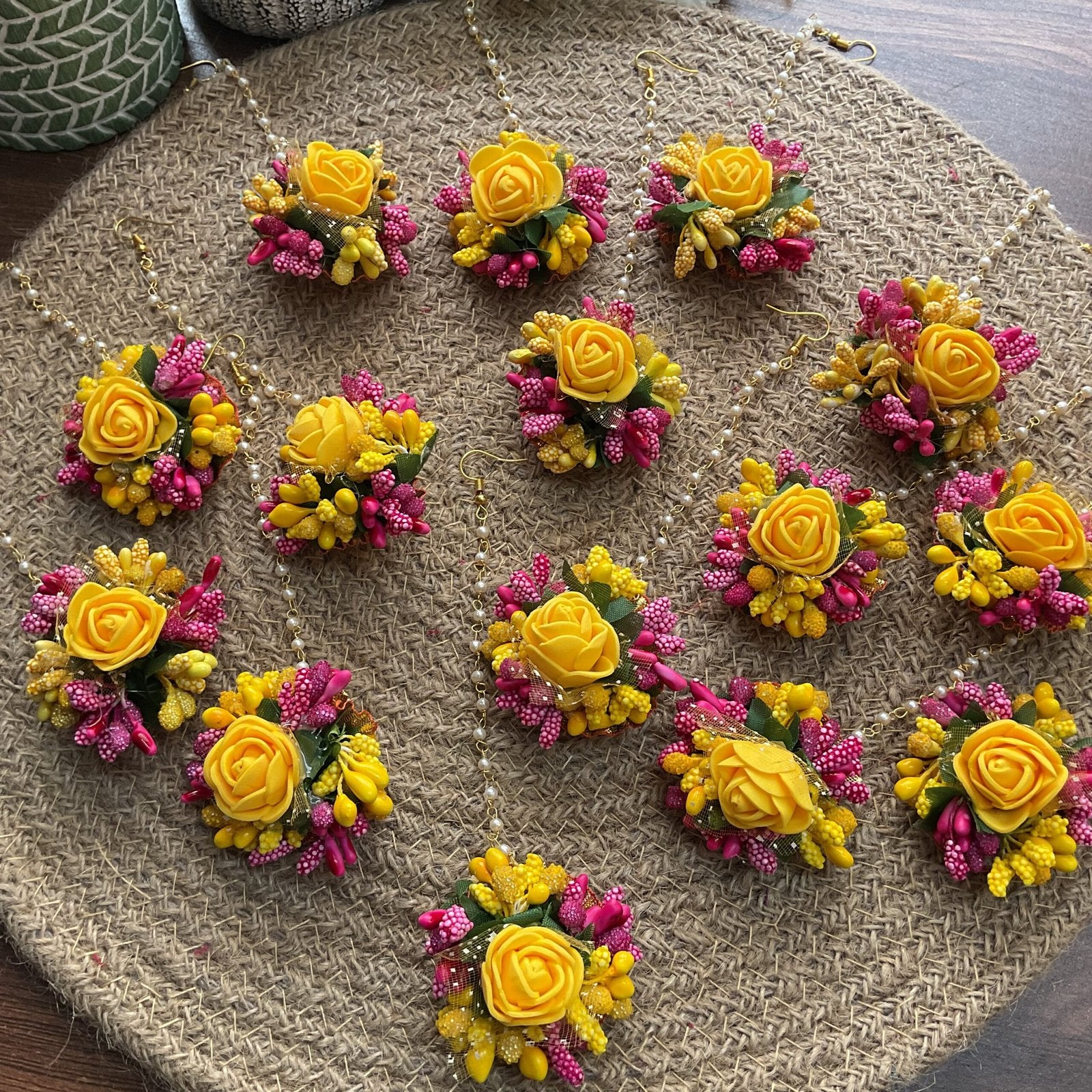 Haldi/Mehndi Mangtikka (12 pieces)