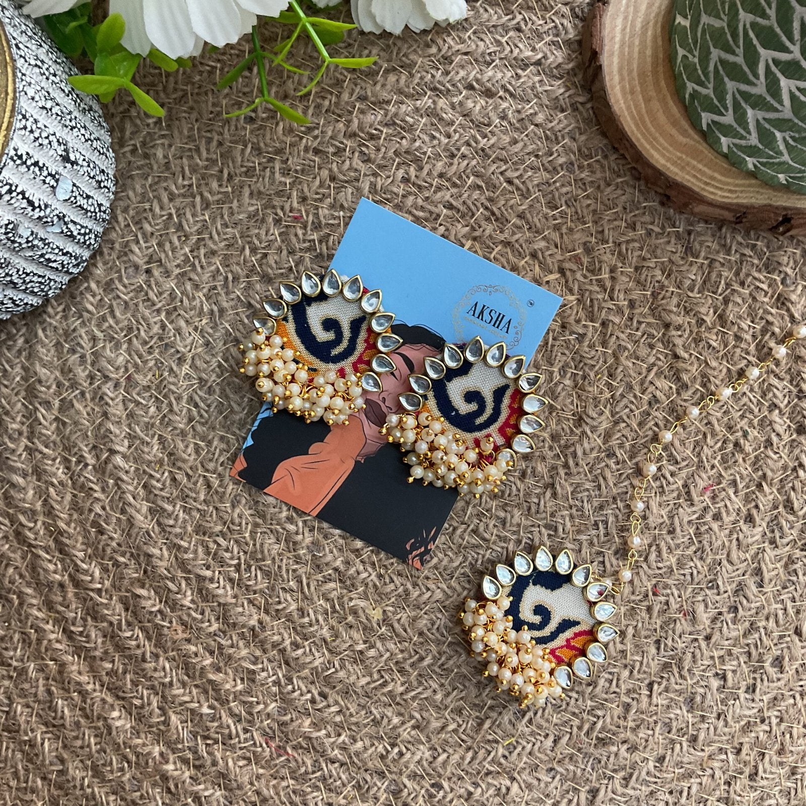 Earrings with matching Mangtikka (6 Combos)